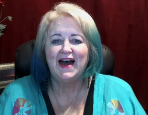 blue-turq-hair-elaine-lindsay-speaker-bionic blue-turq-hair-elaine-lindsay-speaker-bionic